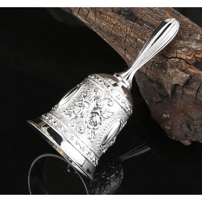 Колокольчик металлический с гравюрой, 11.3×5.4 см, серебро