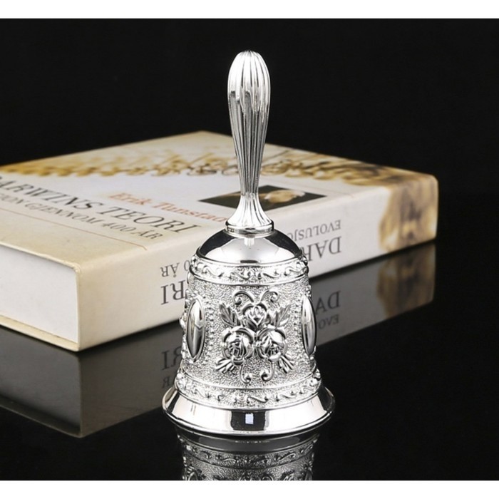 Колокольчик металлический с гравюрой, 11.3×5.4 см, серебро