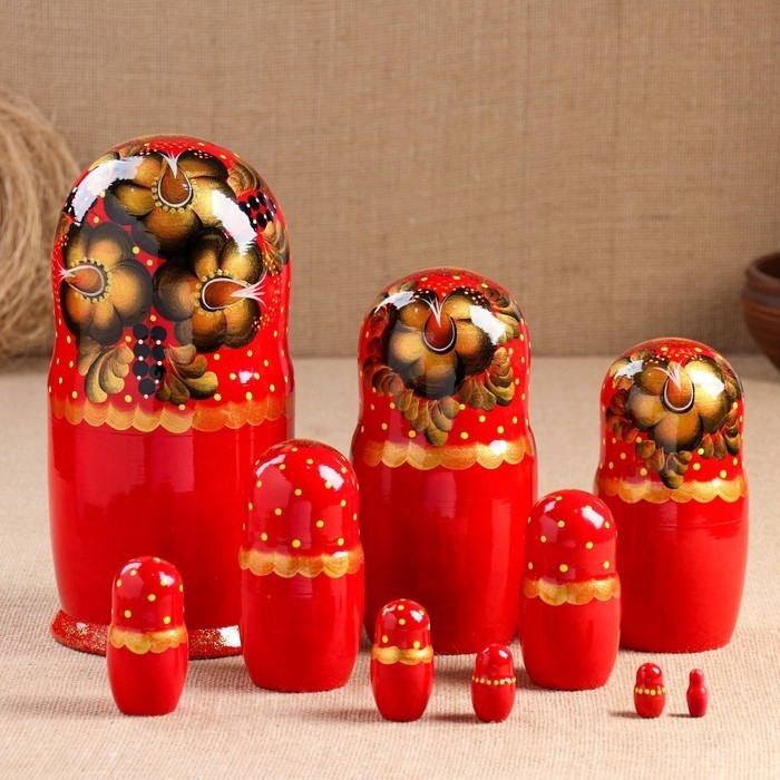 Матрёшка «Золотые цветы», красное платье, 10 кукольная. 26 см