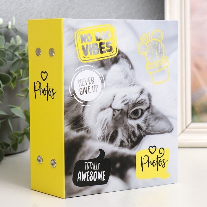 Фотоальбом на 100 фото 10×15 см «Fluffy pets. Мяу»