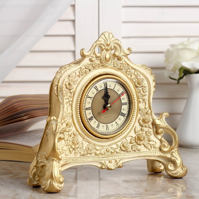 Часы настольные интерьерные каминные, 21×19 х 6.5 см, d=7 см, белые с позолотой