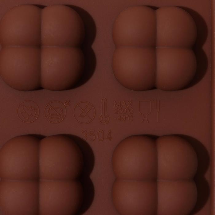 Форма для конфет и шоколада Доляна «Креоль», силикон, 21×10.5×2.5 см, 15 ячеек, коричневая
