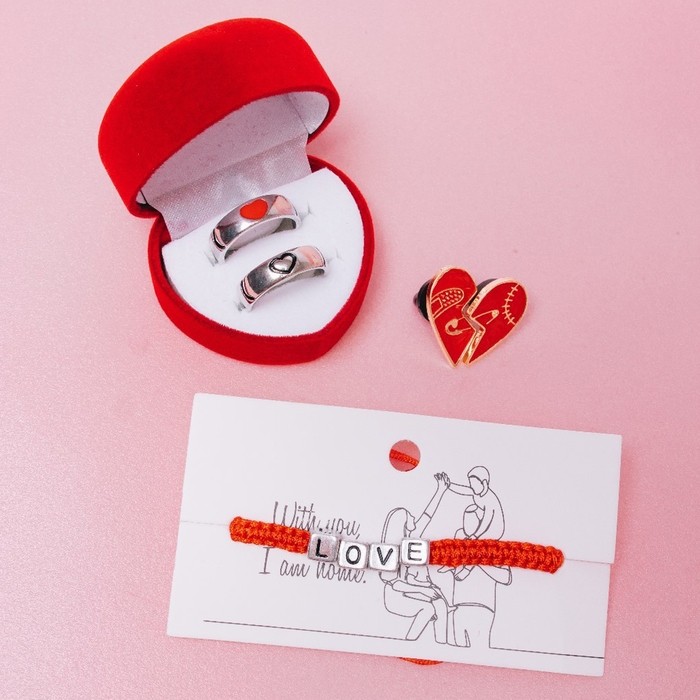 Браслет Love кубики, красный в чернёном серебре, 7 см
