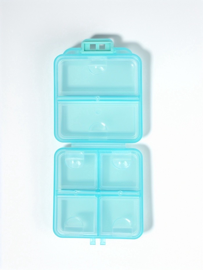 Таблетница, 7 × 7,8 × 3,5 см, 6 секций, складная, квадрат, цвет МИКС (Цена за 2 шт.)