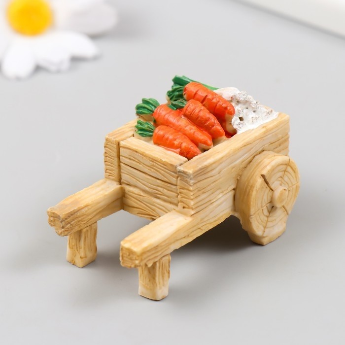 Фигурка для флорариума полистоун «Тележка с овощами», 6×4×4.4 см, МИКС