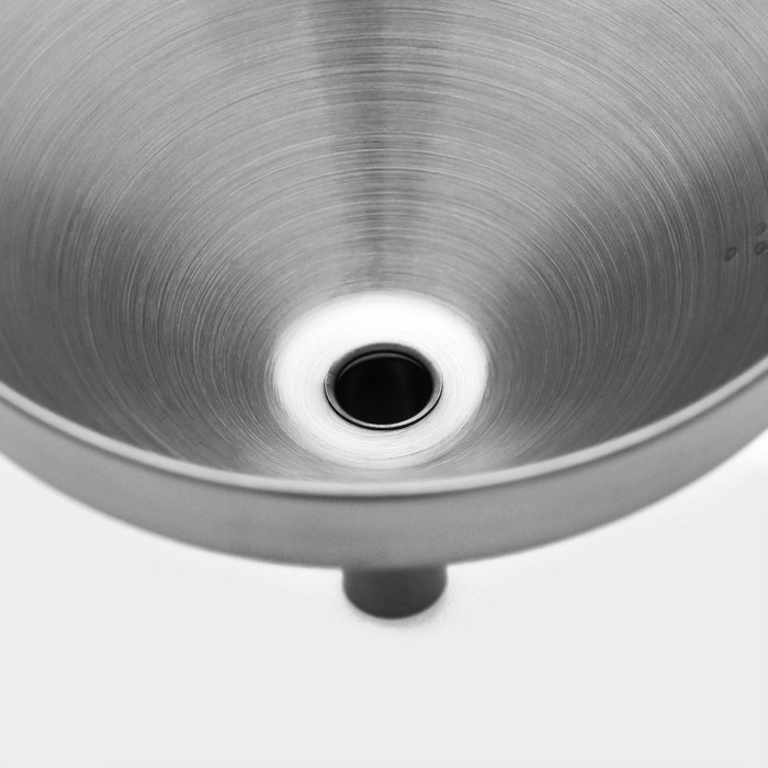 Воронка Magistro Steel, d=14.6 см, 201 сталь