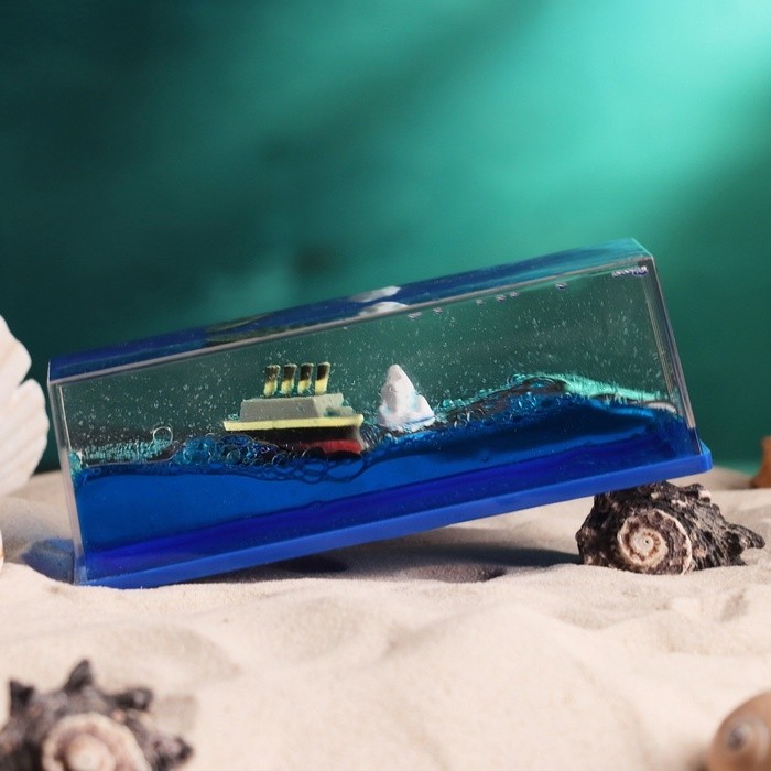 Антистресс корабль в жидкости «Титаник», 15×5.5×5.3 см