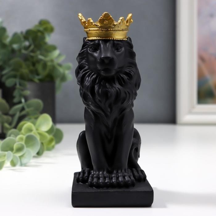 Фигурка полистоун «Чёрный лев в золотой короне», 13.8×5.8×8 см