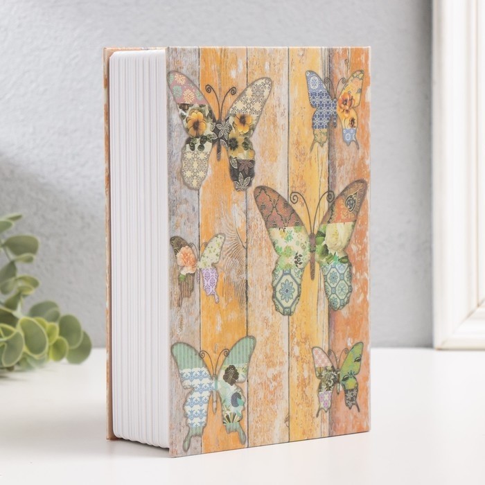 Шкатулка книга-сейф «Бабочки пэчворк», с замком, пластик, металл, 5.5×12×18 см