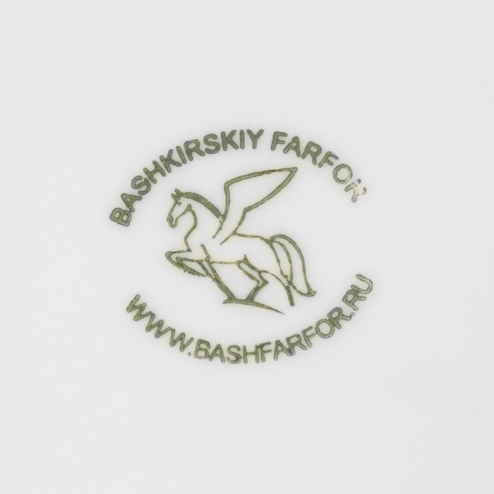 Кружка пивная фарфоровая «Бельё», 880 мл
