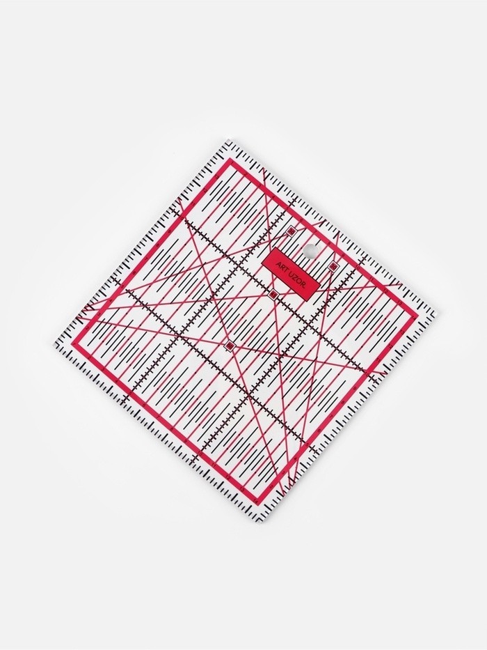 Линейка для квилтинга и пэчворка, 15×15 см, s=2.5 мм, розовая