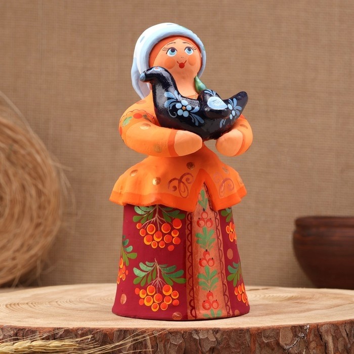Ковровская игрушка «Фигурка: Барышня с ковшом», керамика
