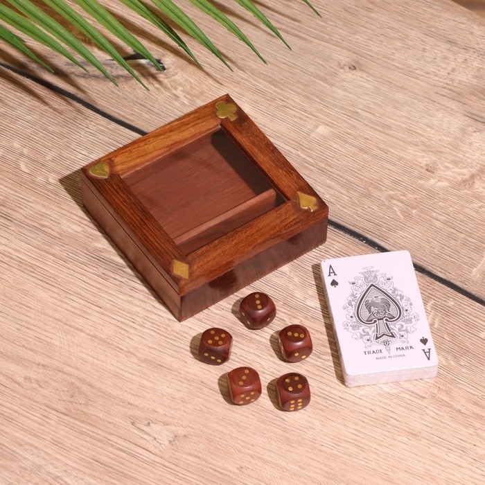 Игра настольная 2 в 1, кубики, колода карт, 11.5×11.5×3.5 см, дерево шишам
