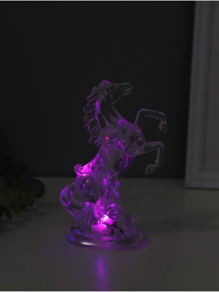 Светодиодная свеча, ночник LED RISALUX «Конь», RGB, 3×AG13, 5×8×15 см