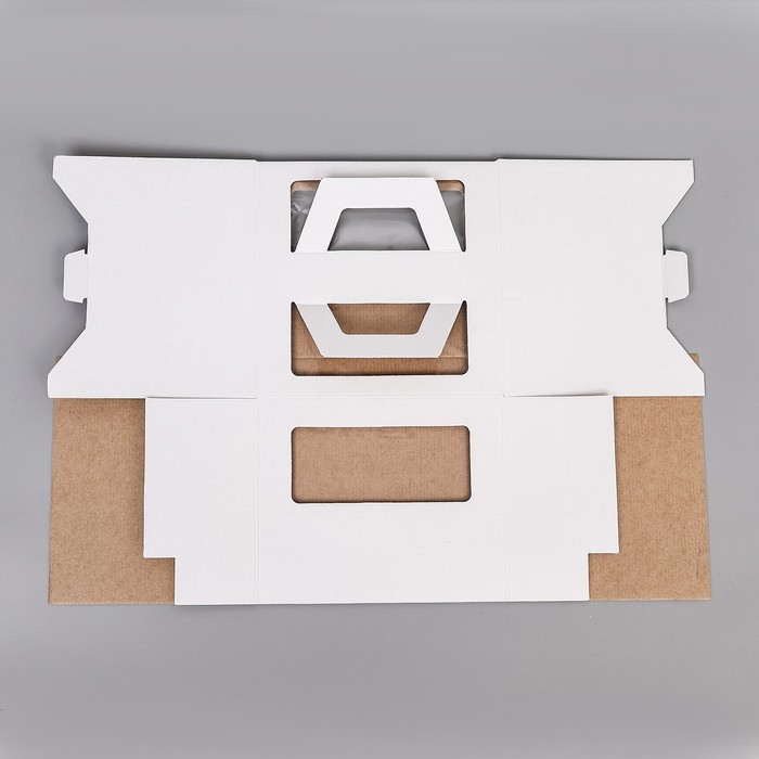 Коробка под торт 2 окна, с ручками, белая, + подложка 2.5 золото - белый, 24×24×20 см