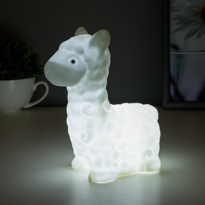 Фигурка светящаяся RISALUX «Лама», LED-ночник, от 3×LR44, 15×8×17 см, МИКС